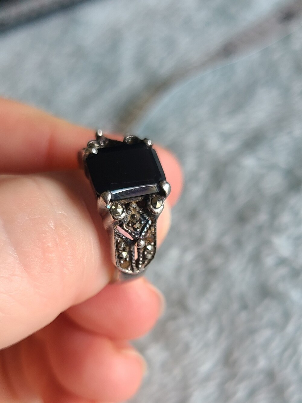 Vintage Black Onyx And Marcasite Sterling Cocktail Ring - Picture 8 of 10